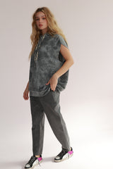 DARKGREY