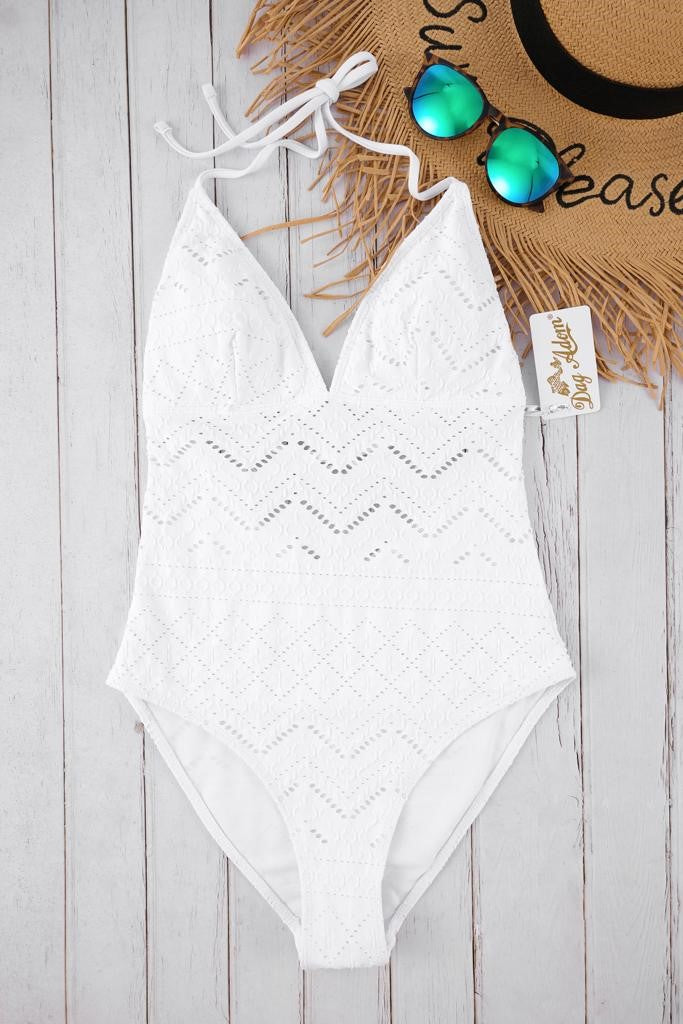 CHIC SWIMSUIT