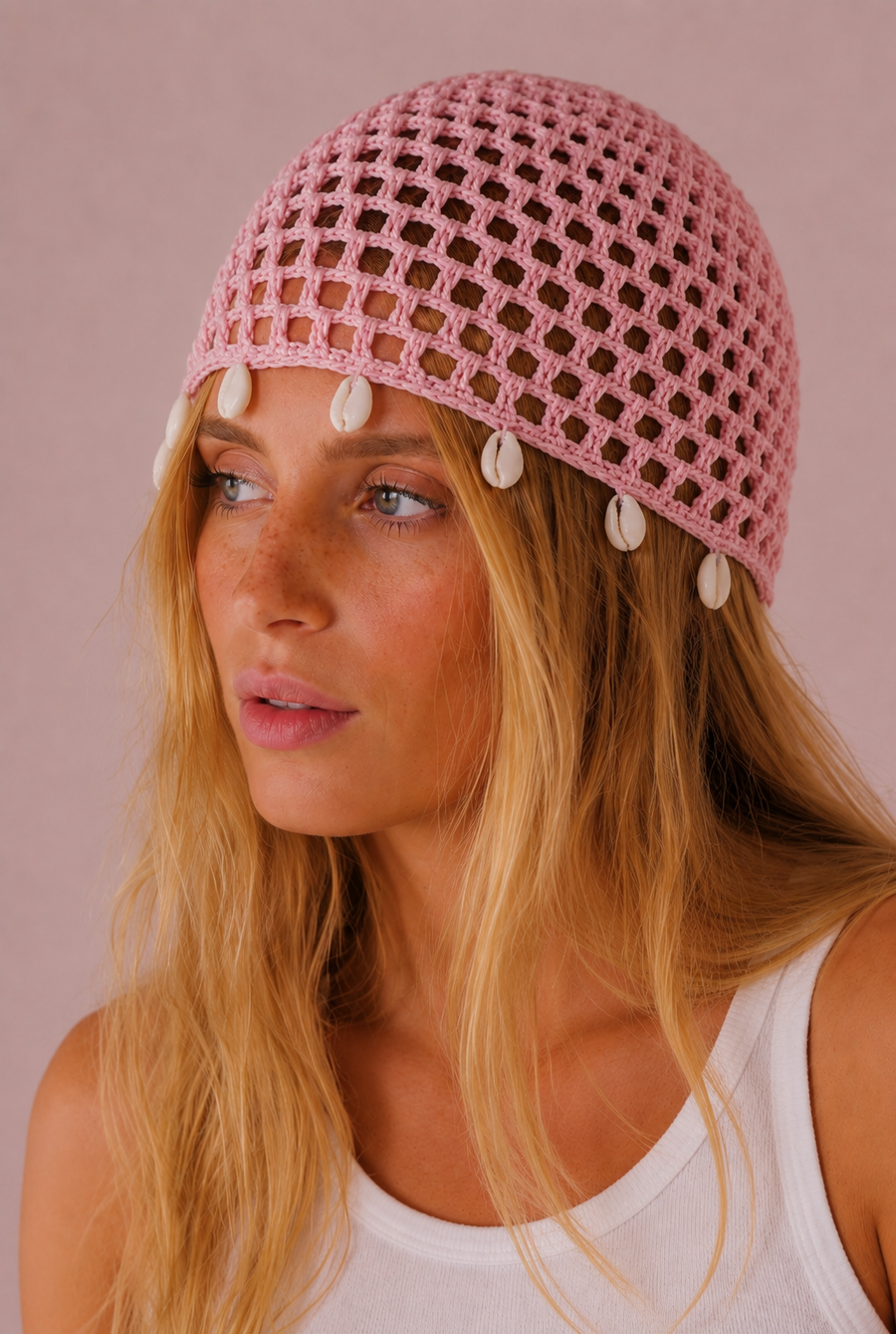 SEASHELL CROCHET BEANIE