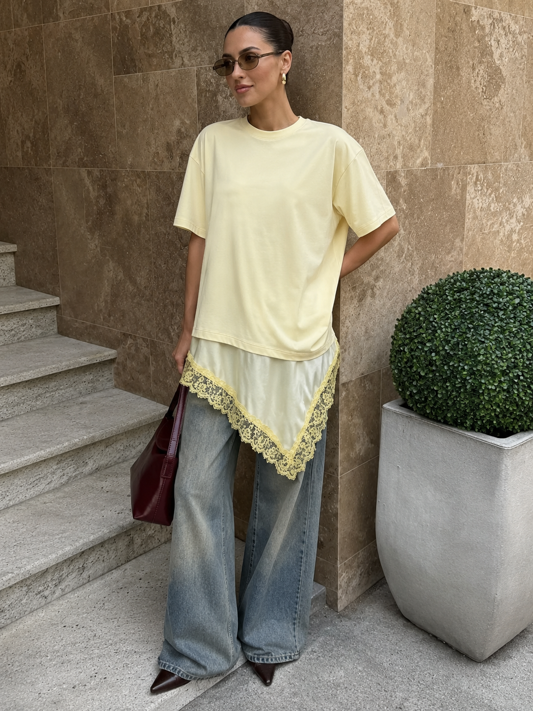 LACE DETAIL TEE SHIRT