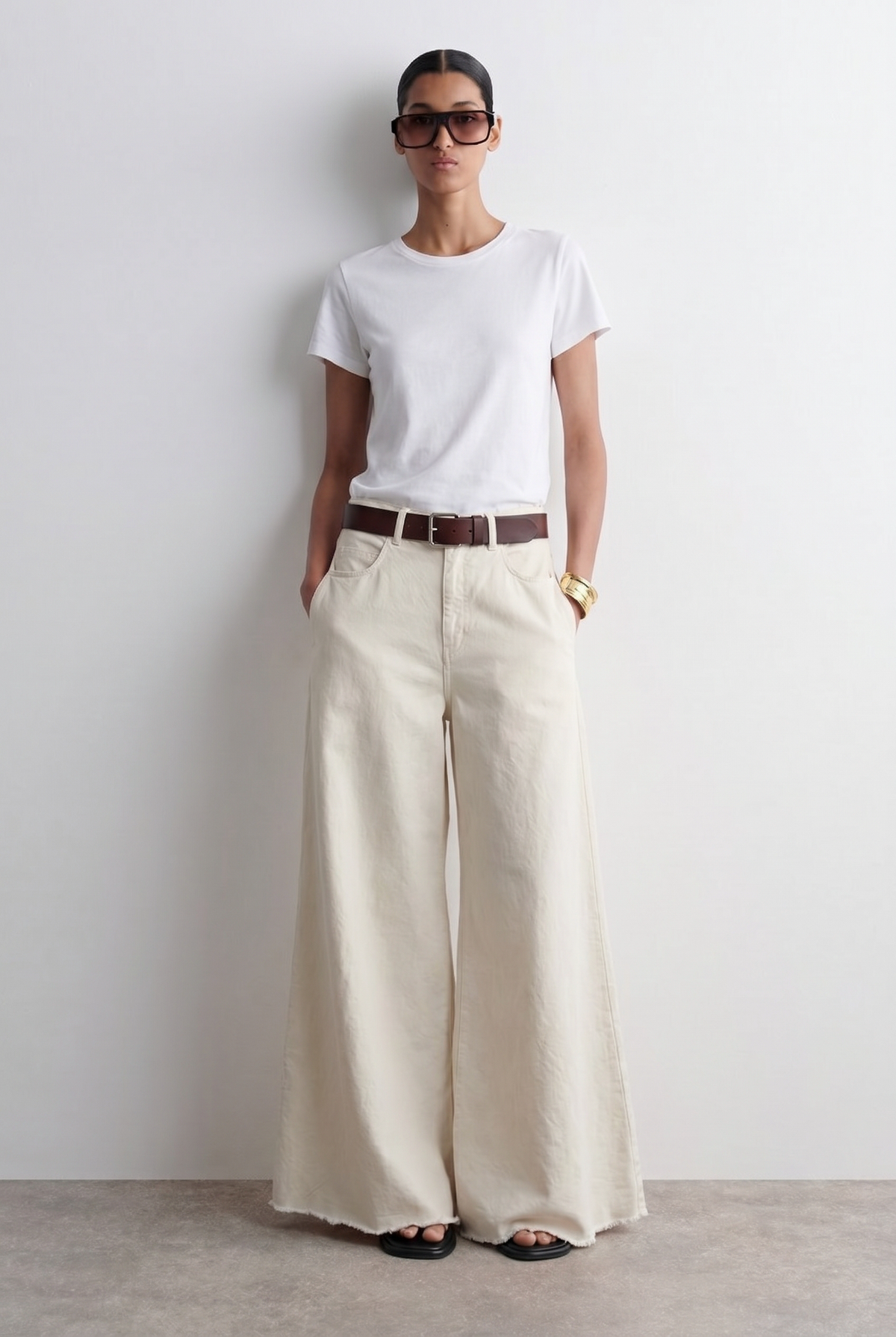 STRAIGHT PANTS