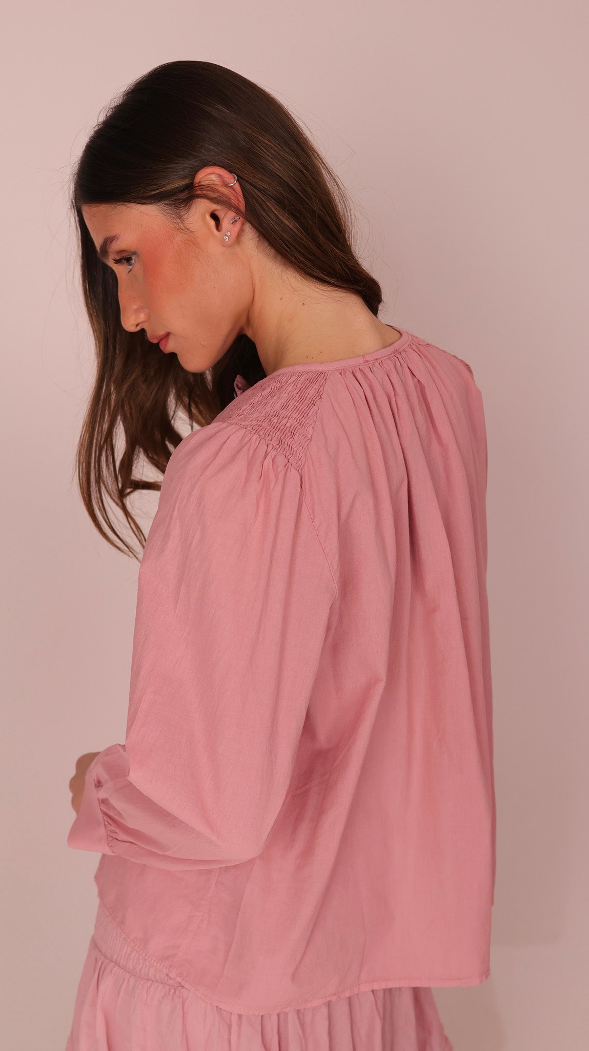 CHEMISE DÉTAIL ÉPAULE