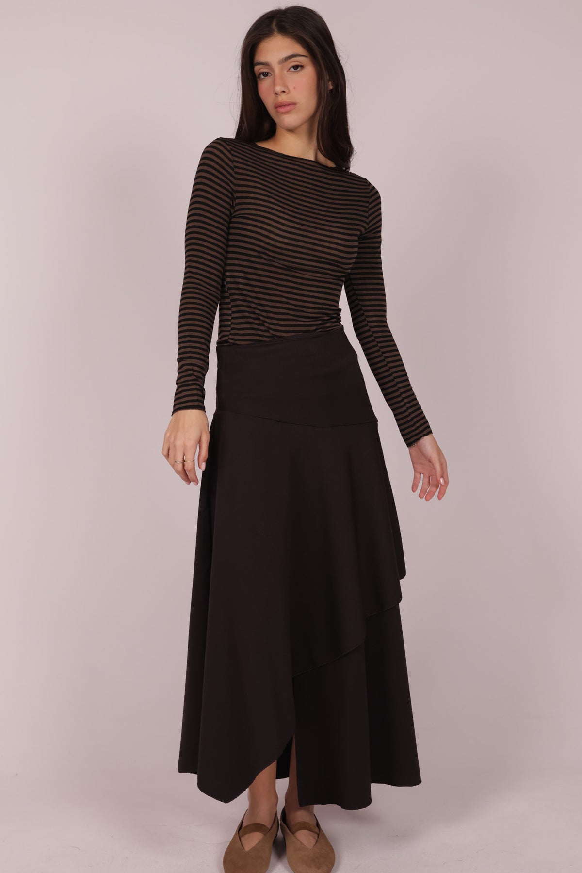JUPE COUPE ASYMÉTRIQUE