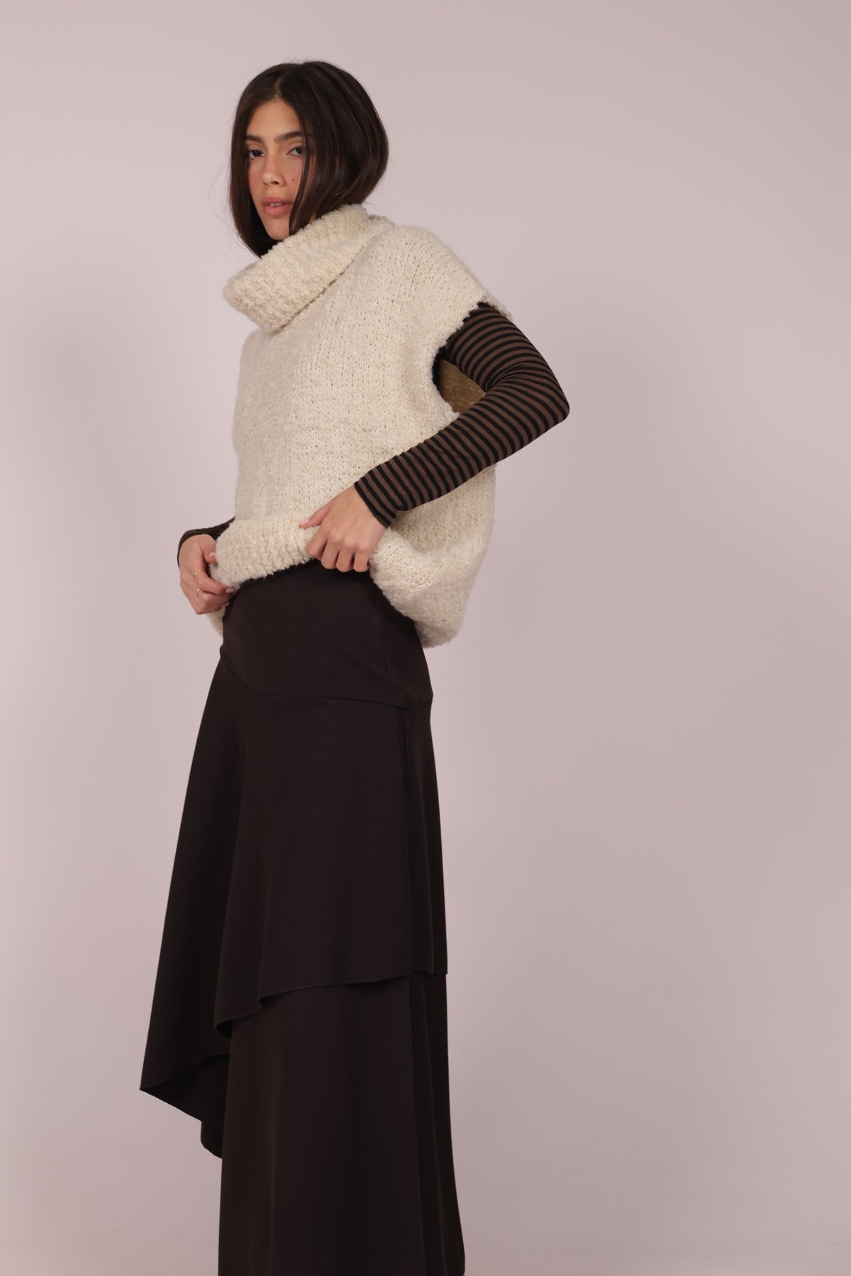 JUPE COUPE ASYMÉTRIQUE