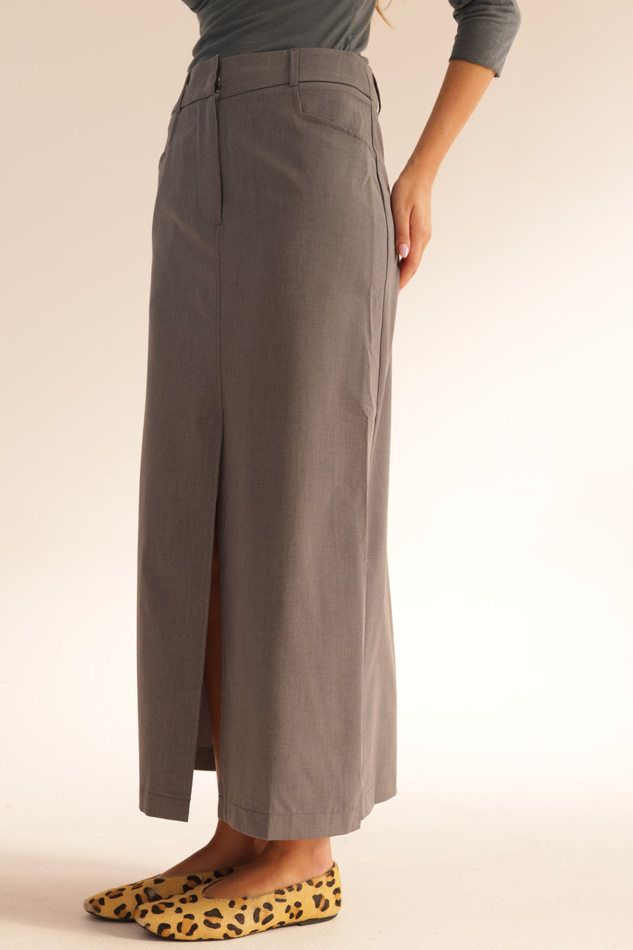 STRAIGHT SKIRT
