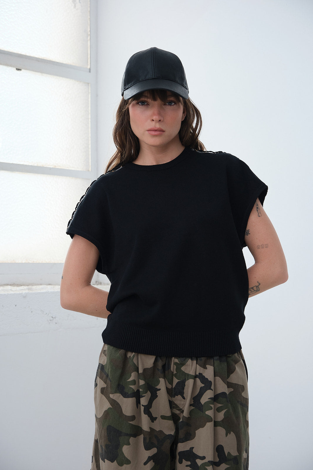 PULL TRESSÉ