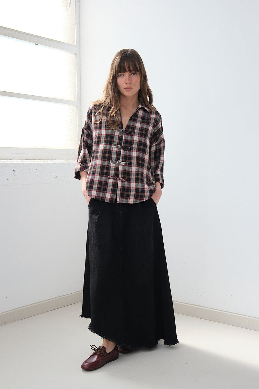 ASYMMETRICAL DENIM SKIRT
