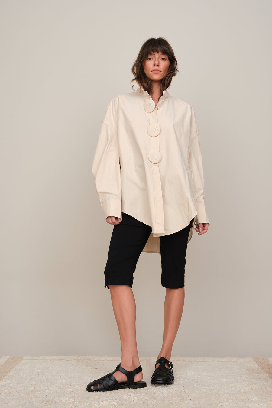 BIG BUTTON SHIRT